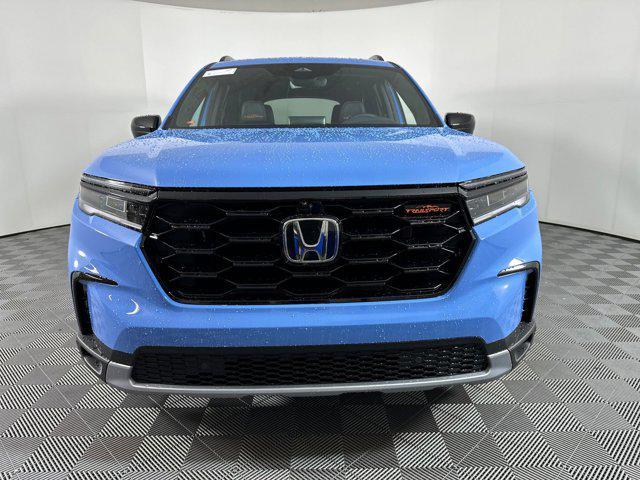 new 2025 Honda Pilot car, priced at $49,711