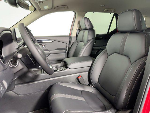 new 2025 Honda Pilot car, priced at $42,721