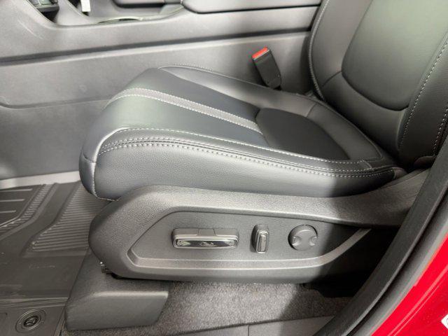 new 2025 Honda Pilot car, priced at $42,721