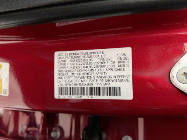 new 2025 Honda Pilot car, priced at $42,721