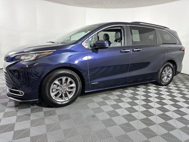 used 2021 Toyota Sienna car, priced at $40,498