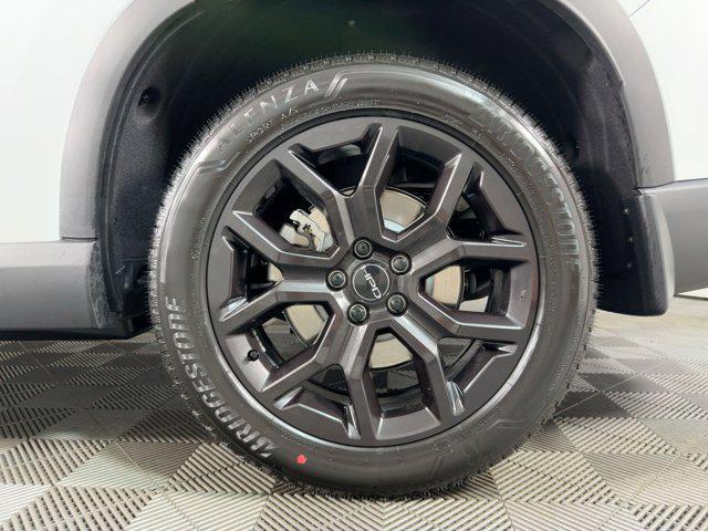 new 2025 Honda Pilot car, priced at $49,161