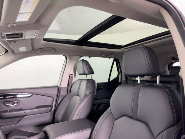 new 2025 Honda Pilot car, priced at $49,161