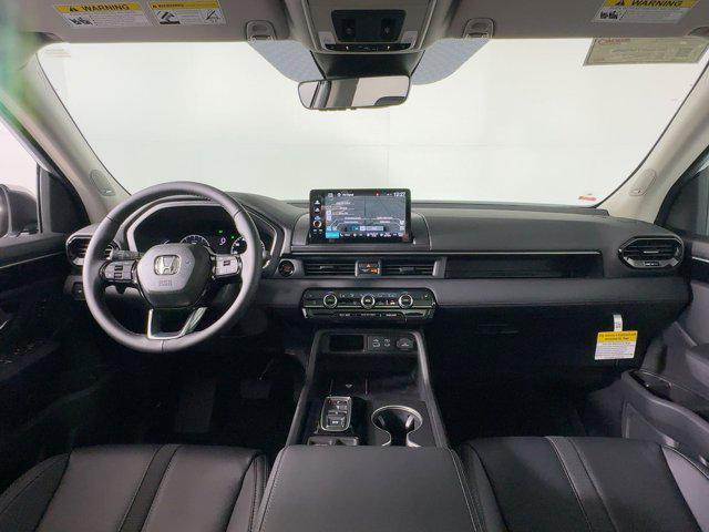 new 2025 Honda Pilot car, priced at $49,161