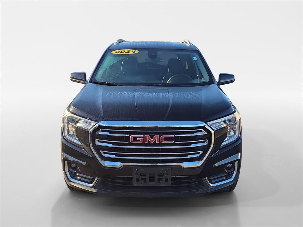 used 2024 GMC Terrain car, priced at $23,300