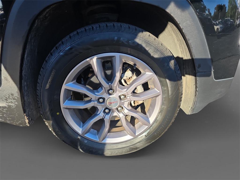 used 2024 GMC Terrain car, priced at $23,300