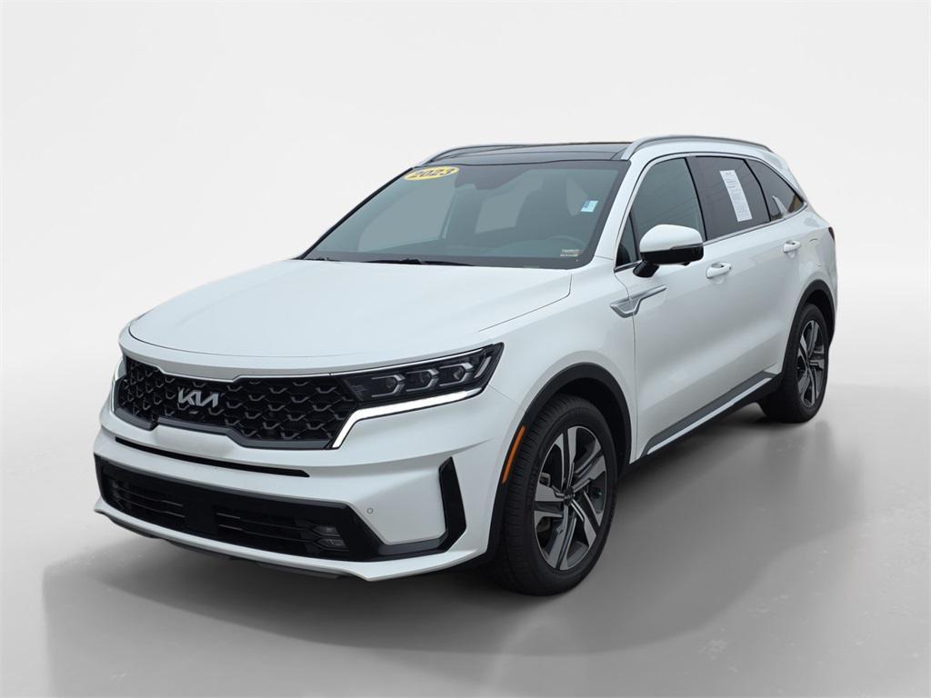 used 2023 Kia Sorento Plug-In Hybrid car, priced at $29,650