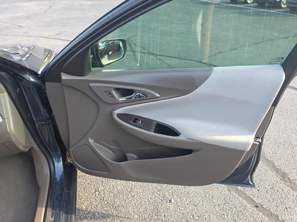 used 2019 Chevrolet Malibu car, priced at $13,500