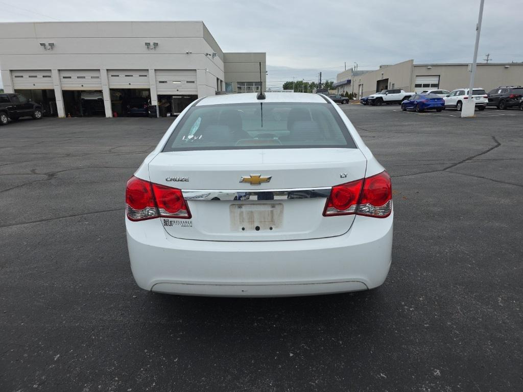 used 2015 Chevrolet Cruze car, priced at $8,900