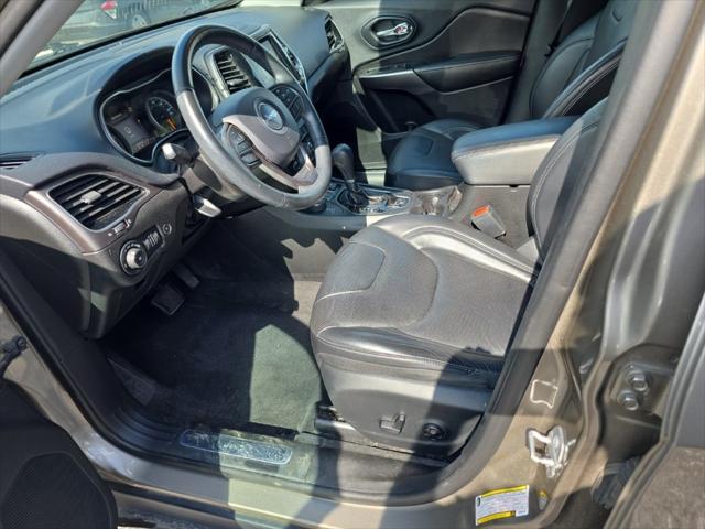 used 2019 Jeep Cherokee car, priced at $22,300
