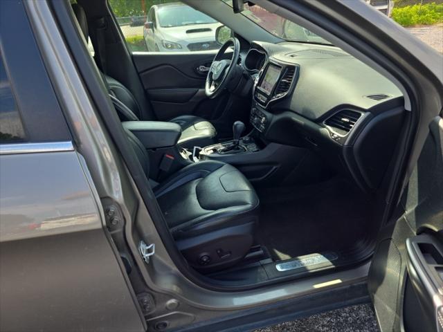 used 2019 Jeep Cherokee car, priced at $22,300