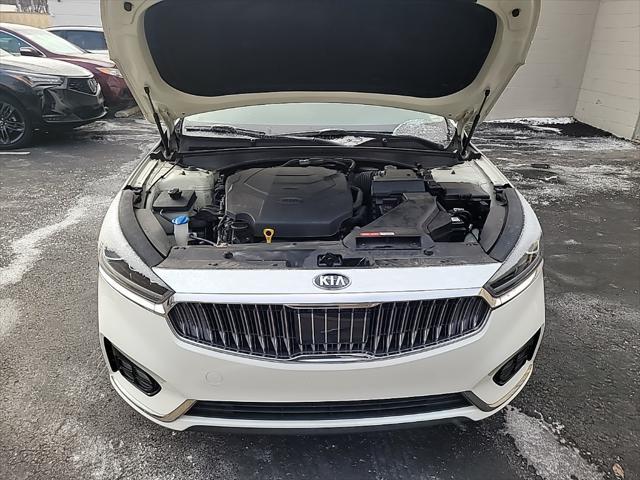 used 2019 Kia Cadenza car, priced at $17,000