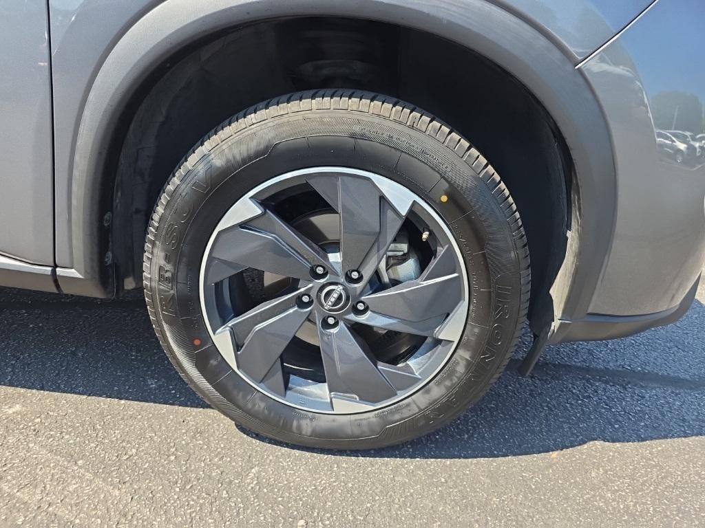 used 2024 Nissan Rogue car, priced at $21,411
