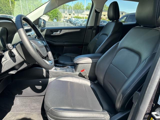 used 2022 Ford Escape car, priced at $24,900