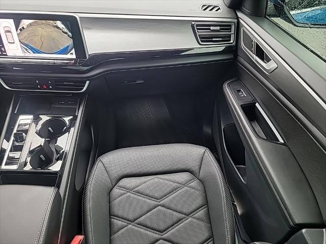used 2024 Volkswagen Atlas Cross Sport car, priced at $36,900