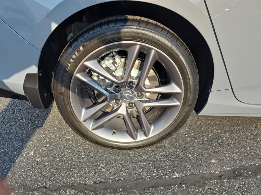 used 2025 Acura TLX car, priced at $44,900