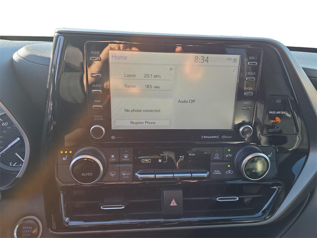 used 2021 Toyota Highlander car, priced at $27,490