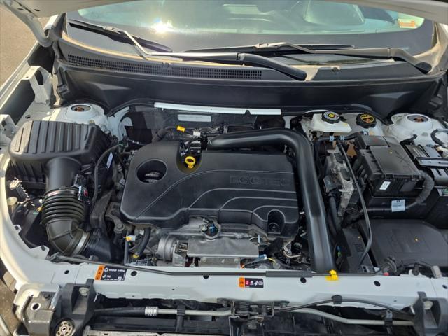used 2024 Chevrolet Equinox car, priced at $25,900