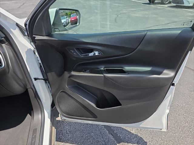 used 2024 Chevrolet Equinox car, priced at $25,900