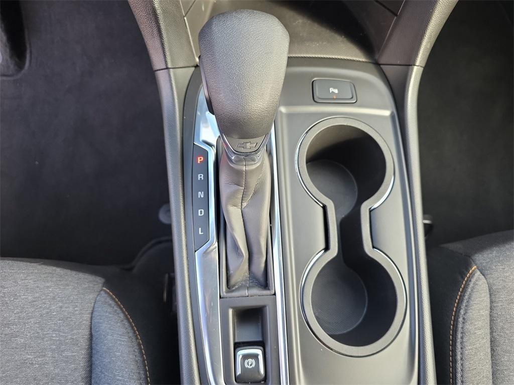 used 2024 Chevrolet Equinox car, priced at $23,900