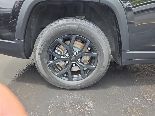 used 2024 Jeep Grand Cherokee L car, priced at $33,900
