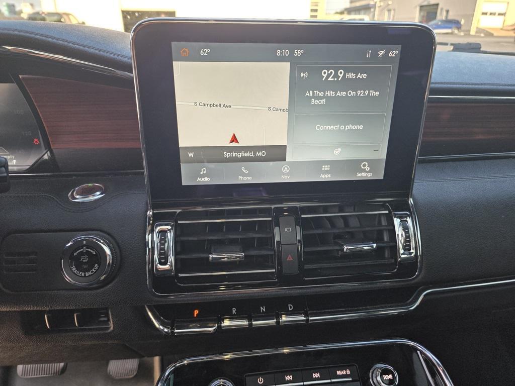 used 2020 Lincoln Navigator car, priced at $39,900