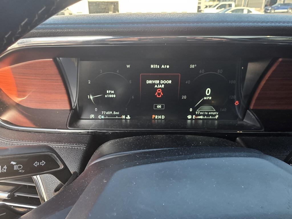 used 2020 Lincoln Navigator car, priced at $39,900