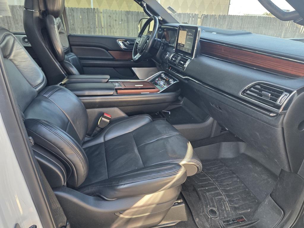 used 2020 Lincoln Navigator car, priced at $39,900