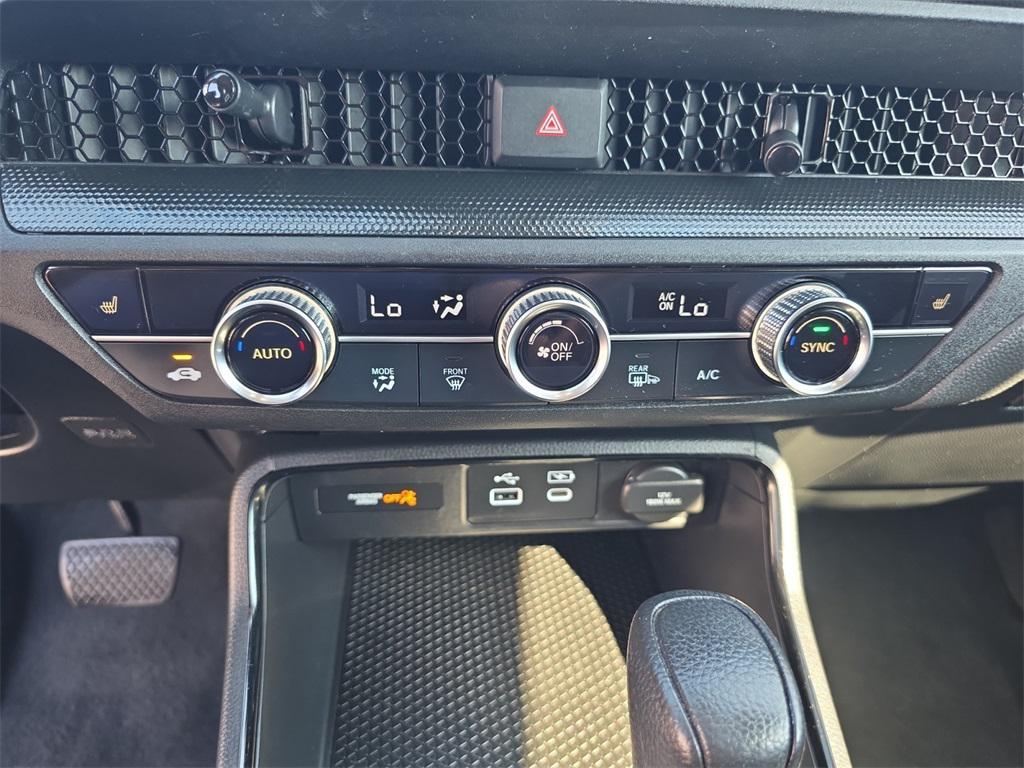used 2024 Honda CR-V car, priced at $31,400