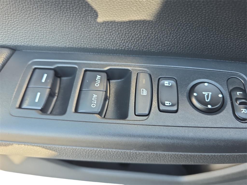 used 2024 Honda CR-V car, priced at $31,400