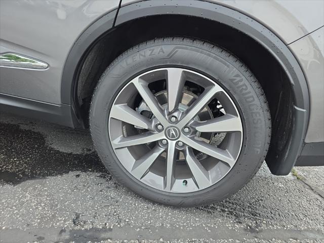 used 2025 Acura MDX car, priced at $51,900