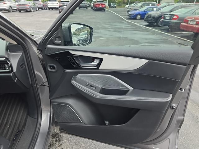 used 2025 Acura MDX car, priced at $51,900