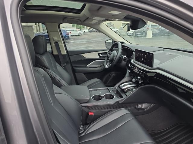 used 2025 Acura MDX car, priced at $51,900