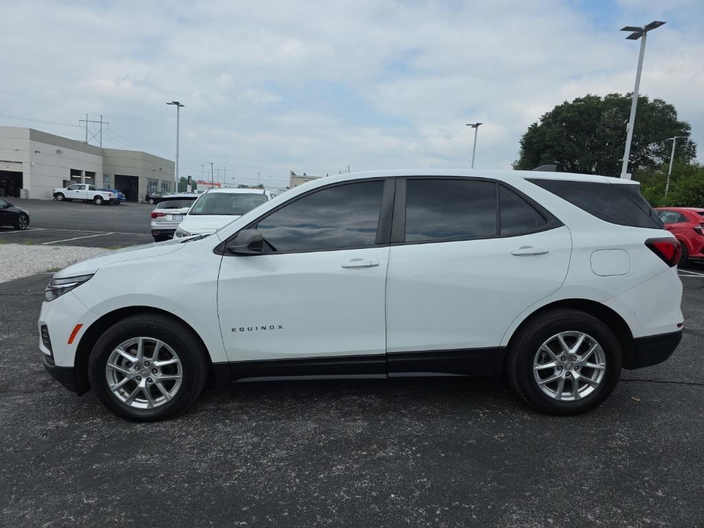 used 2022 Chevrolet Equinox car, priced at $21,049