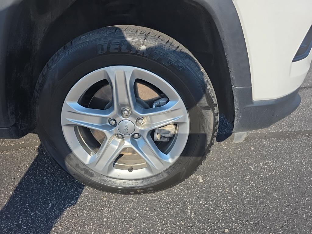 used 2024 Jeep Compass car, priced at $22,900