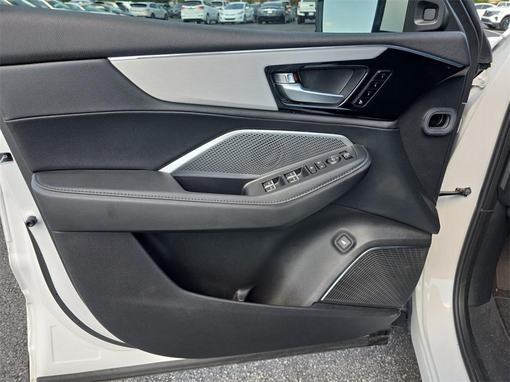 used 2025 Acura MDX car, priced at $48,464