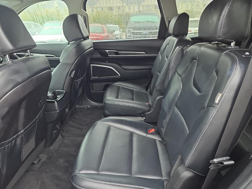 used 2025 Kia Telluride car, priced at $34,900