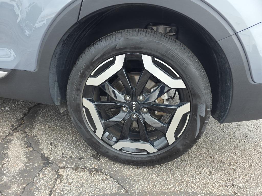 used 2025 Kia Telluride car, priced at $34,900