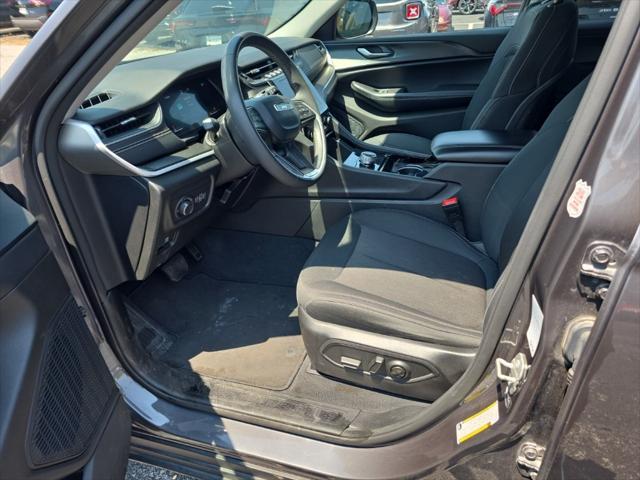 used 2023 Jeep Grand Cherokee L car, priced at $28,900