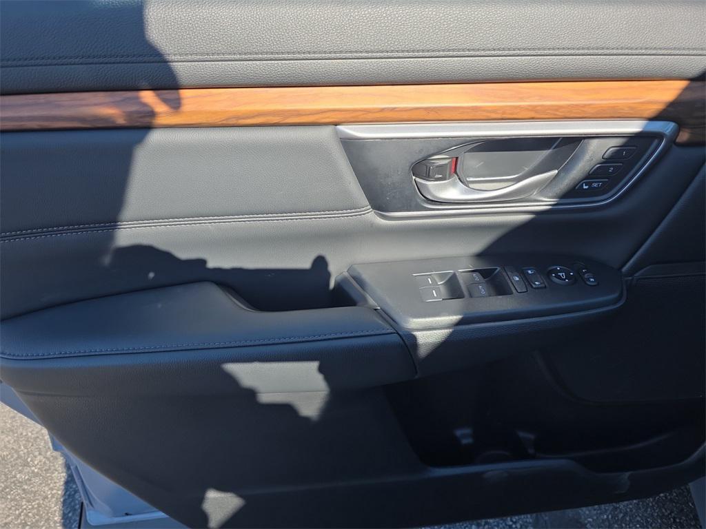 used 2022 Honda CR-V car, priced at $27,500