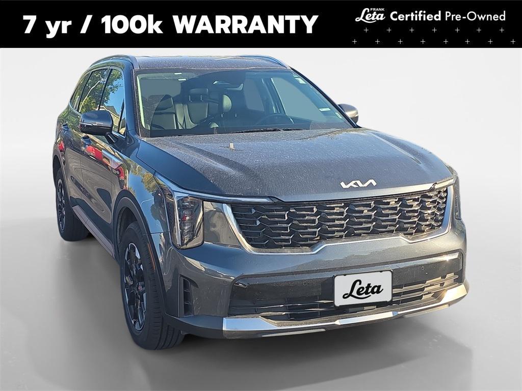 used 2024 Kia Sorento car, priced at $28,900