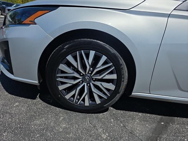 used 2024 Nissan Altima car