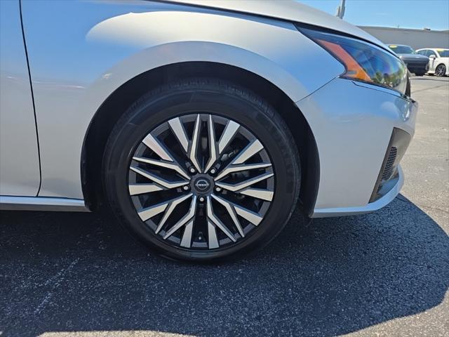 used 2024 Nissan Altima car