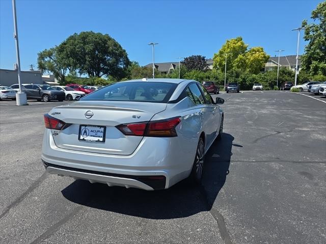 used 2024 Nissan Altima car