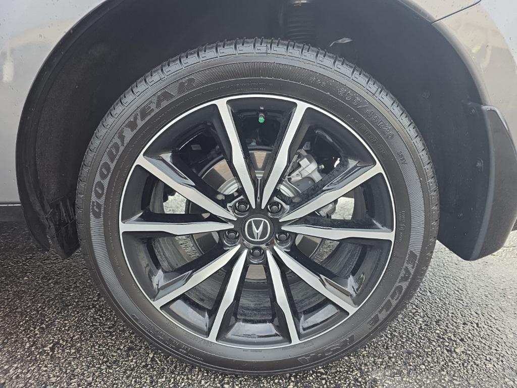 used 2025 Acura RDX car, priced at $49,900