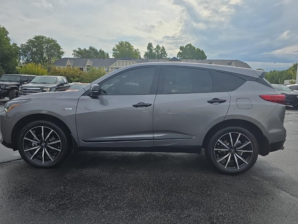 used 2025 Acura RDX car, priced at $49,900