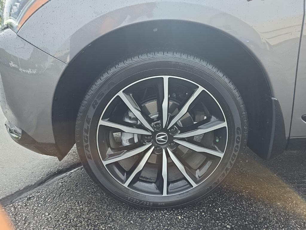 used 2025 Acura RDX car, priced at $49,900
