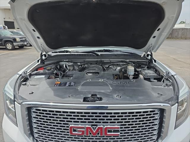 used 2016 GMC Yukon XL car, priced at $24,499