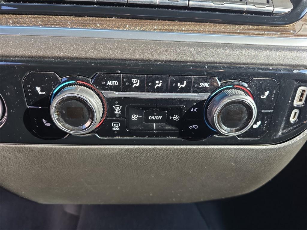 used 2023 Chevrolet Silverado 1500 car, priced at $34,900