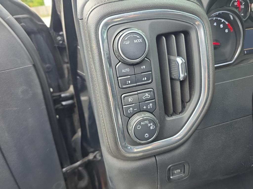 used 2022 Chevrolet Silverado 1500 car, priced at $43,900